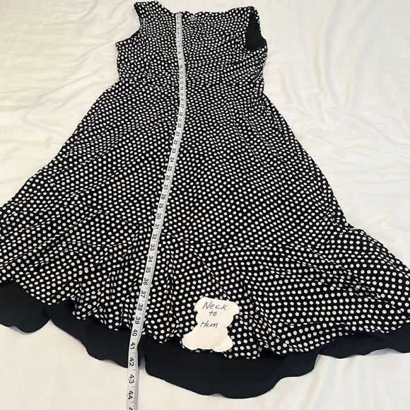 Tommy Hilfiger sz6 asymmetrical blue&white polka dot sleevelss back zip midi EUC - Picture 11 of 12